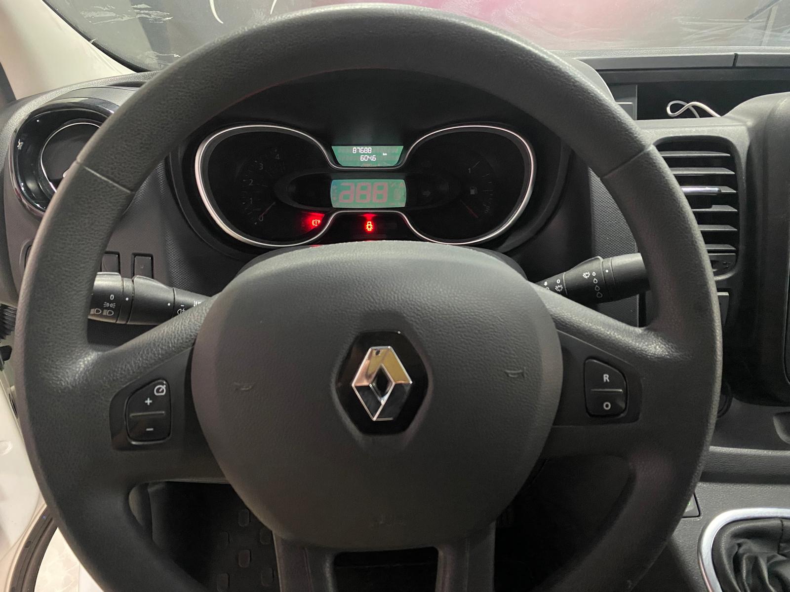 RENAULT Trafic Furgon 27 L1H1 Energy 1.6 BluedCi 120 cv - Imagen 6