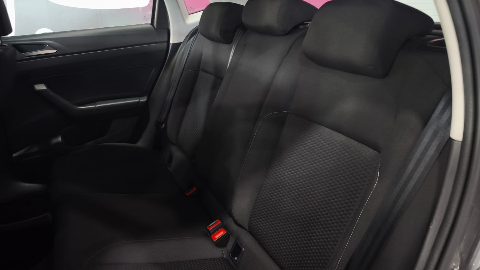 VOLKSWAGEN Polo 1.0 TSI 95cv EDITION - Imagen 6