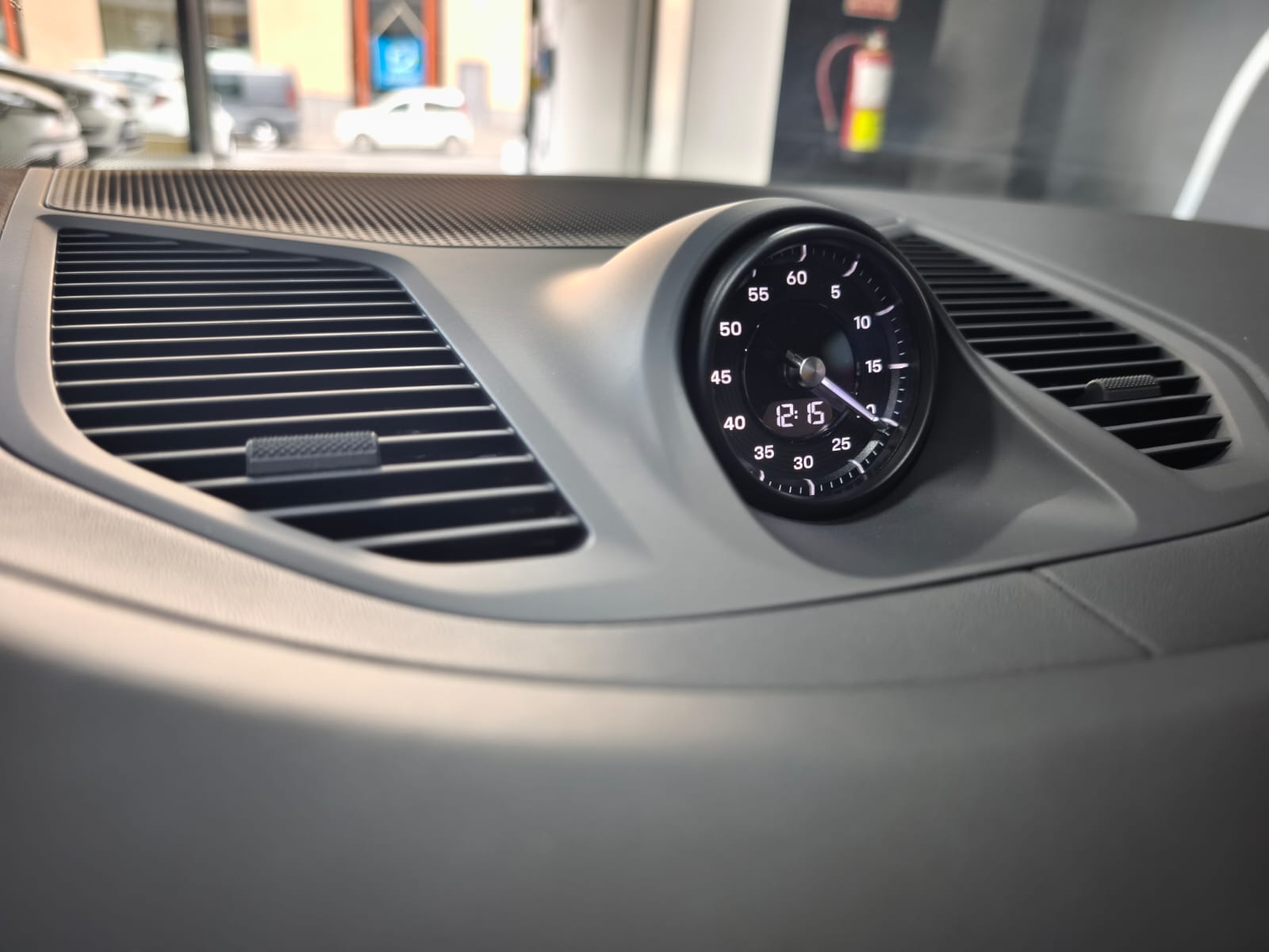PORSCHE Cayenne Coupé 3.0 EHybrid 470CV - Imagen 9