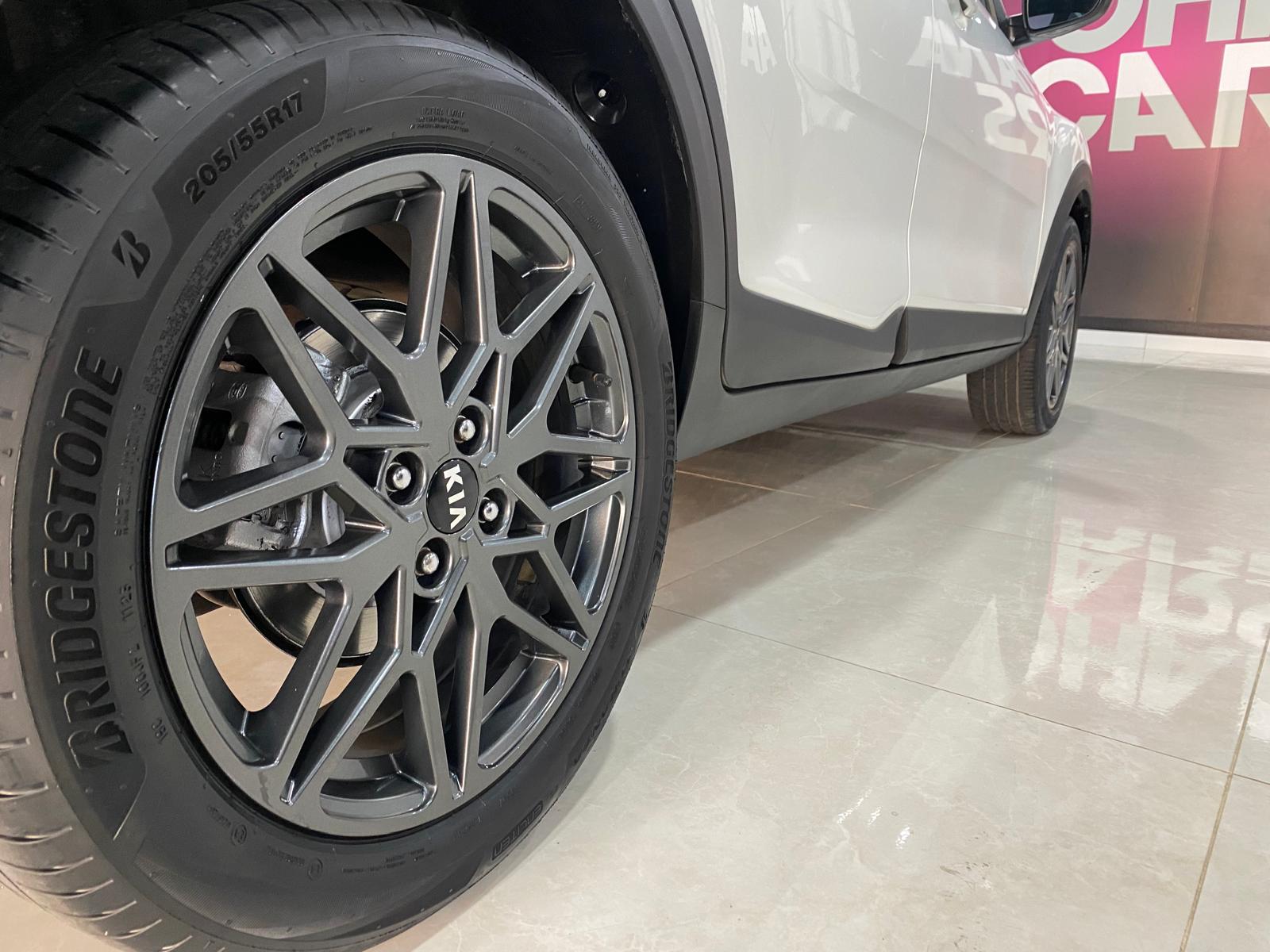 KIA Stonic 1.0 TGDi Black Edition 100cv - Imagen 7