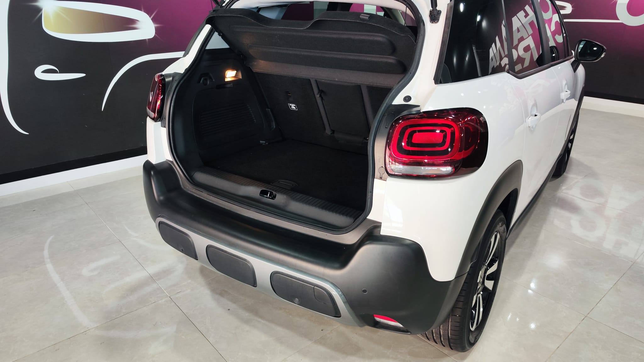 CITROEN C3 Aircross 1.2 PureTech 110cv SS FEEL - Imagen 11
