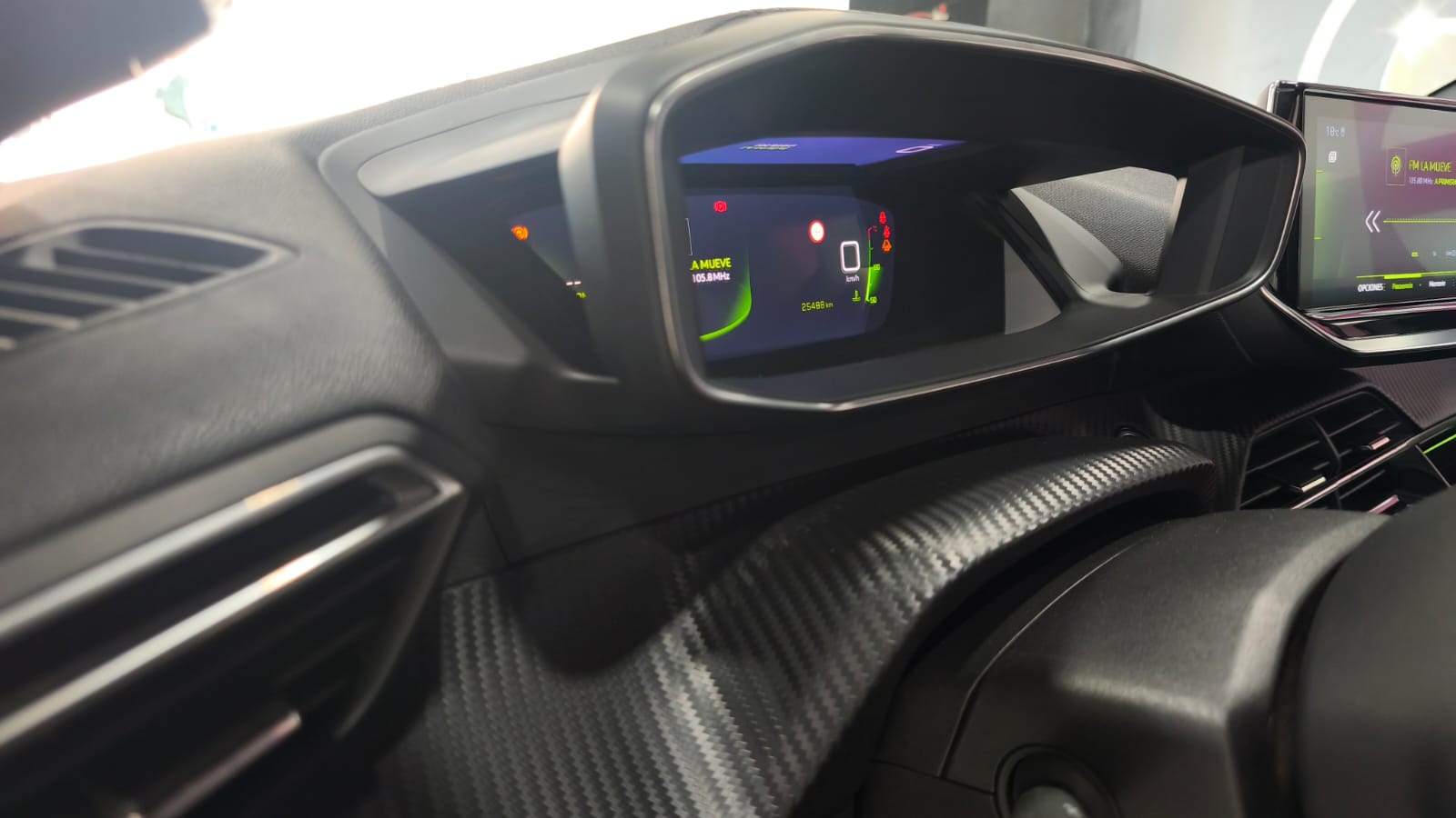PEUGEOT 208 PureTech EAT8 GT Line 100cv - Imagen 6