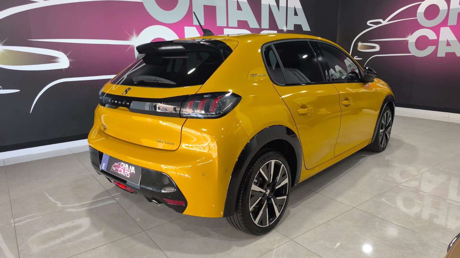 PEUGEOT 208 PureTech EAT8 GT Line 100cv - Imagen 12