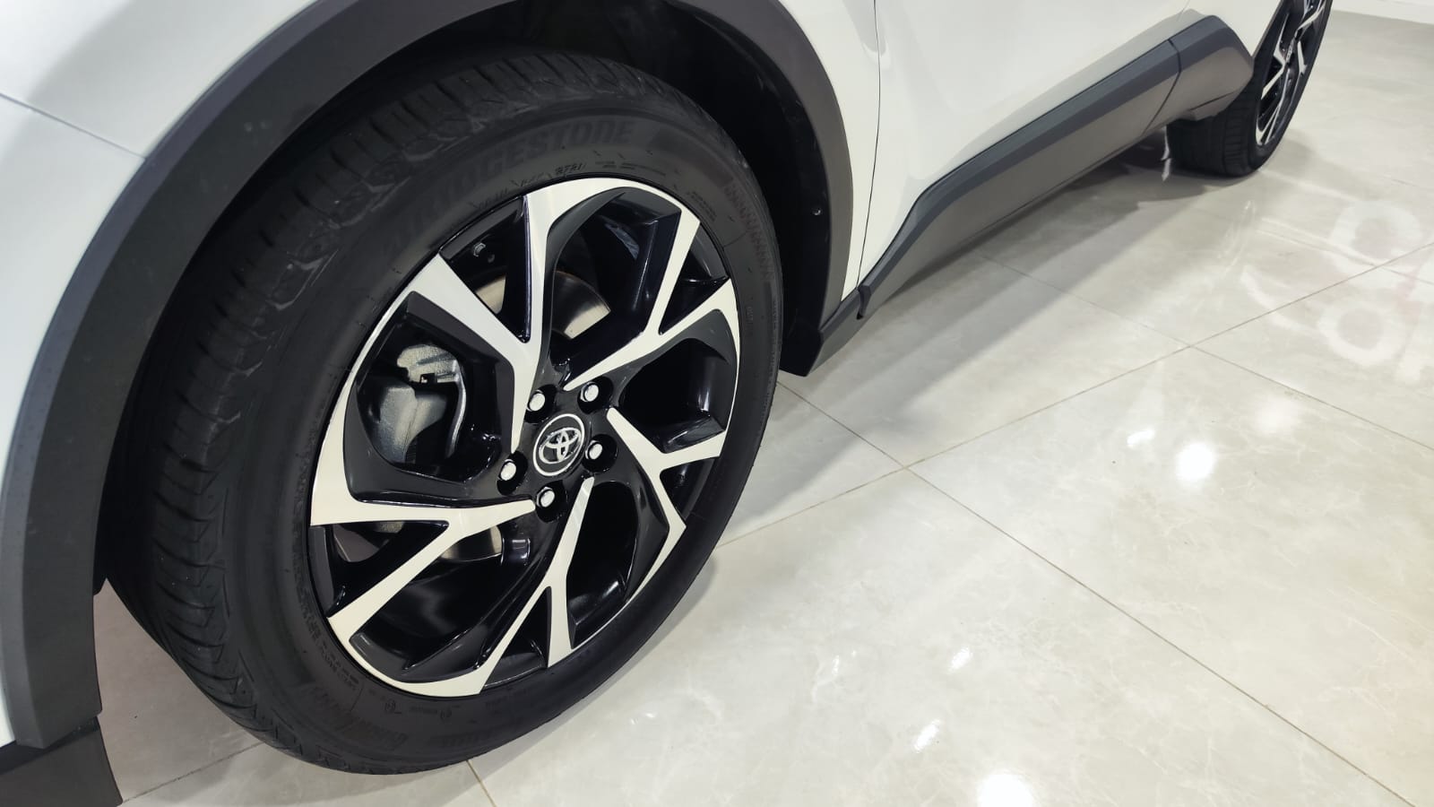 TOYOTA C-HR 1.8 125H Advance 122cv - Imagen 10